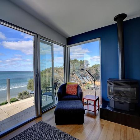 Battery Cove Beach Front Apartment พอร์ตแฟรี ภายนอก รูปภาพ