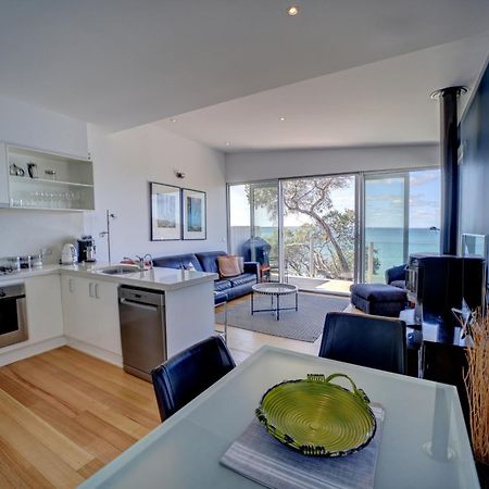 Battery Cove Beach Front Apartment พอร์ตแฟรี ภายนอก รูปภาพ