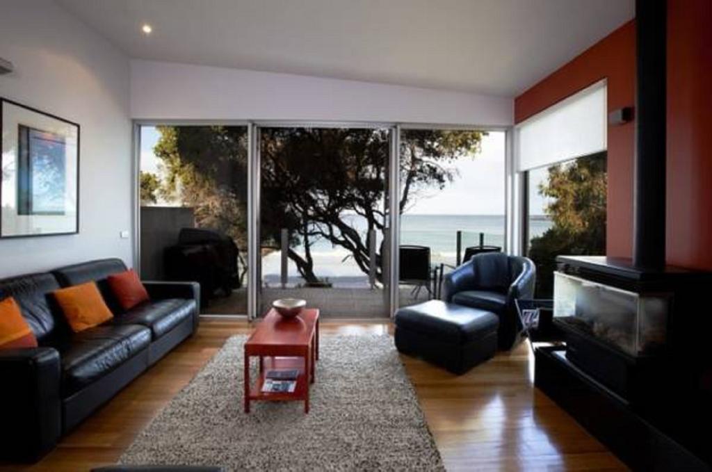 Battery Cove Beach Front Apartment พอร์ตแฟรี ห้อง รูปภาพ